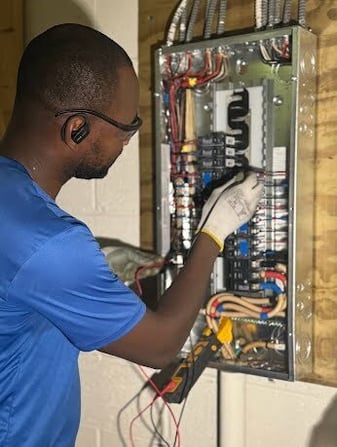 Electrical-Panels-Why-Replacing-Them-is-Crucial-Wilcox-Electric-Washington-DC